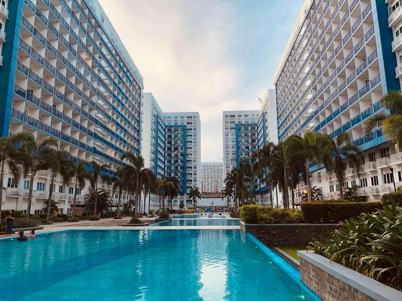 Sea Residences - Jan 0976-206-7884 マニラ市